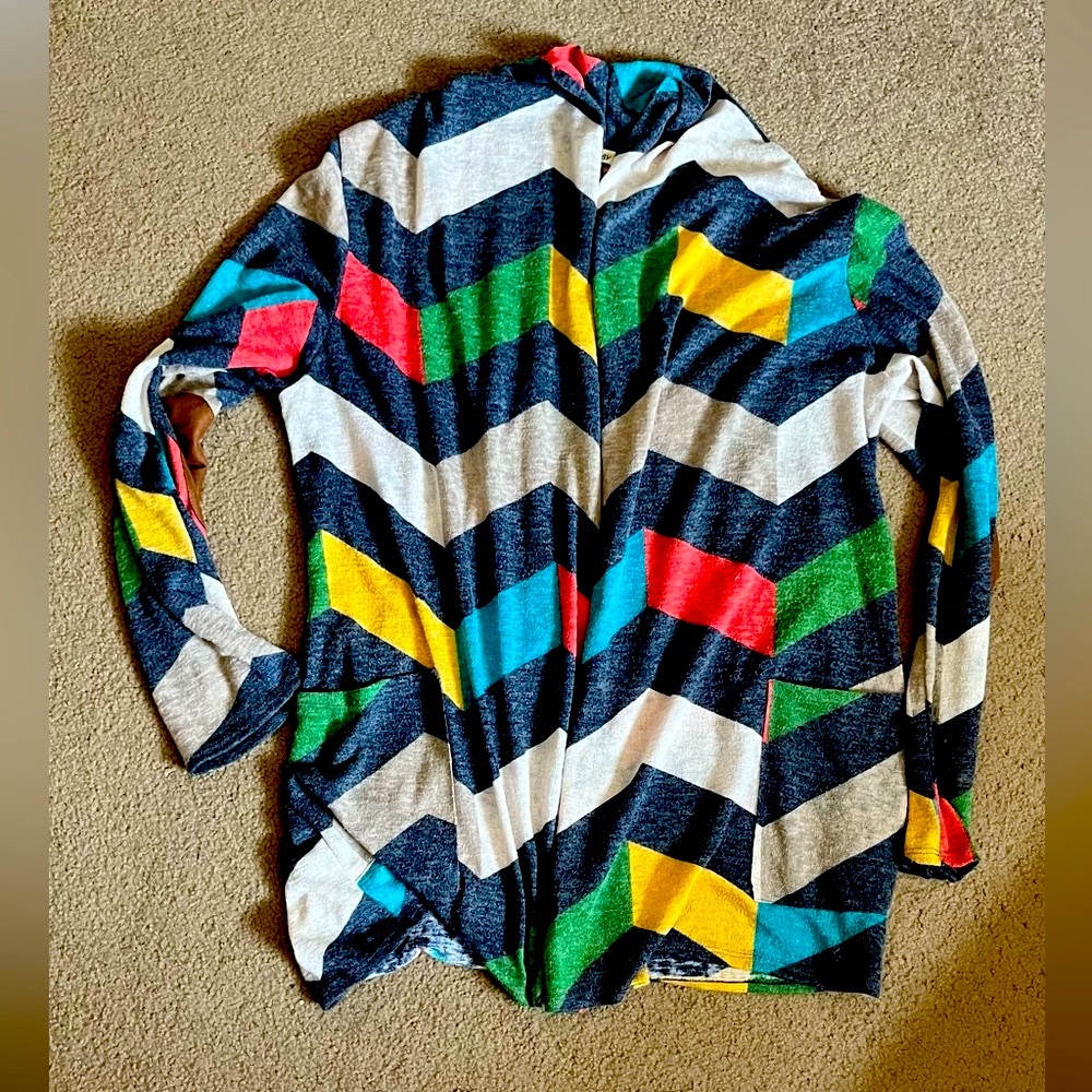 Boutique cardigan brand Egy 2x